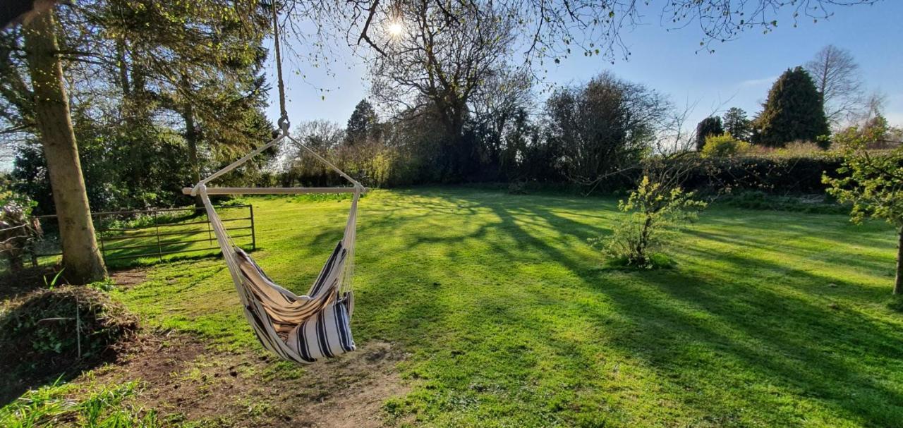 Laburnum Holiday Cottage Tunstead  エクステリア 写真
